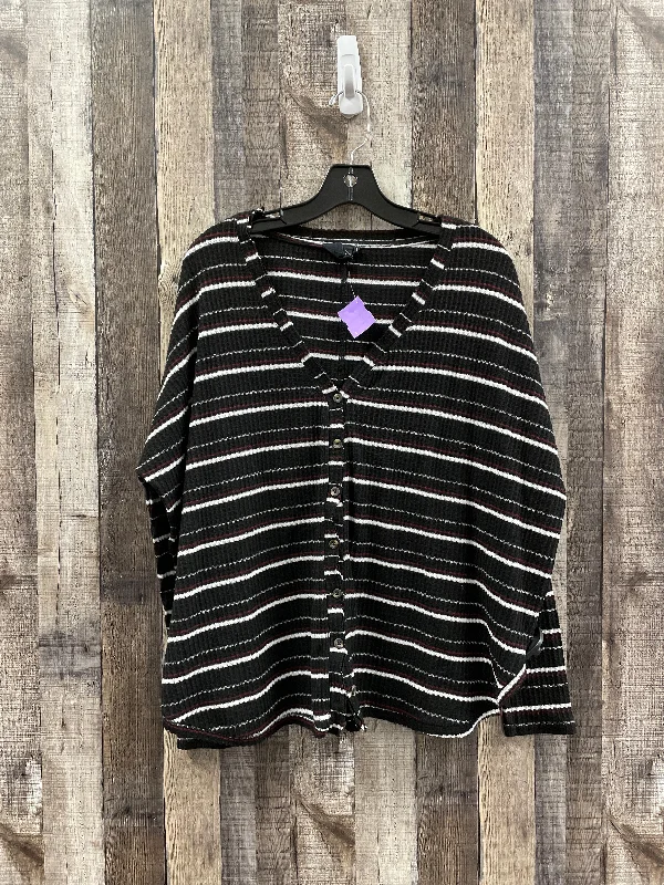 women's long sleeve tops for black-tie affairsTop Long Sleeve By Urban Outfitters In Striped Pattern, Size: M