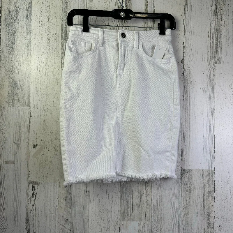 women's tulip skirtsWhite Denim Skirt Mini & Short Clothes Mentor, Size 0