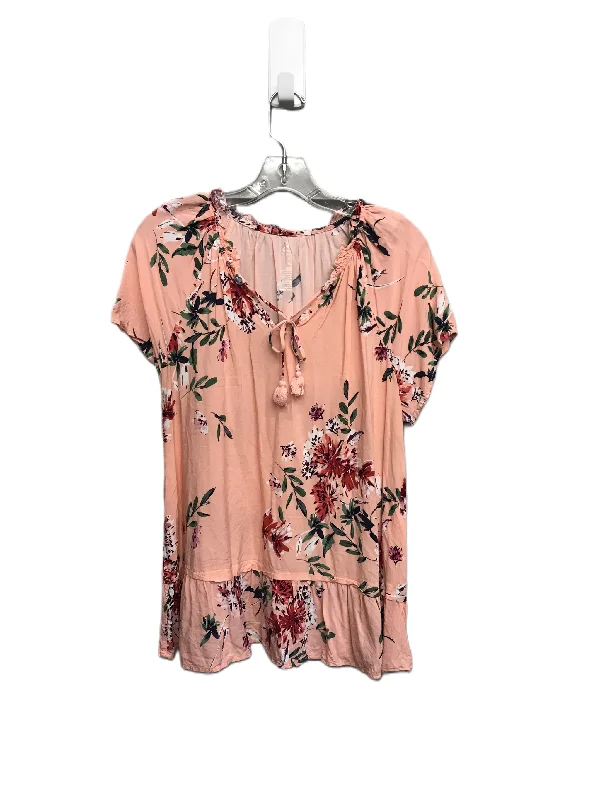 women's T-shirts with lace-up backsFloral Print Top Short Sleeve By St Johns Bay, Size: Xl