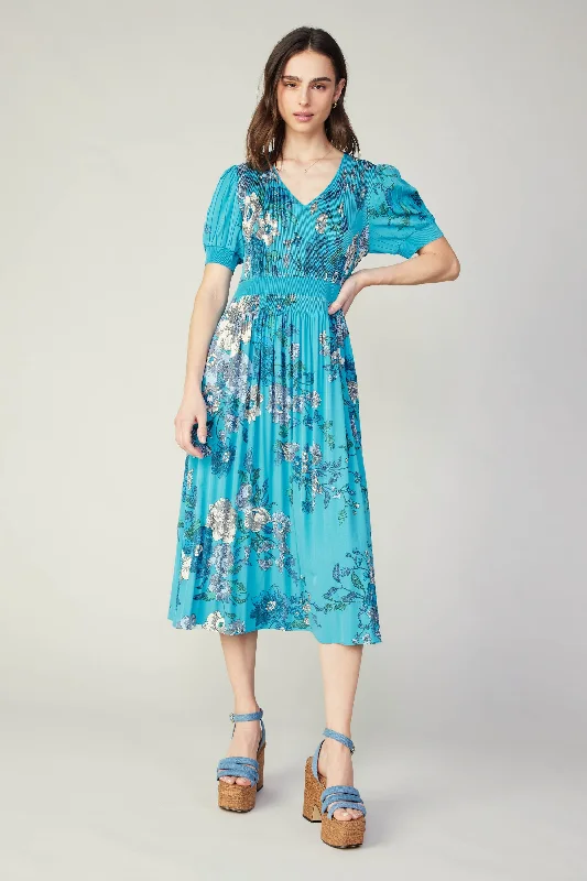 women's travel dressesPleated Botanical Midi Dress